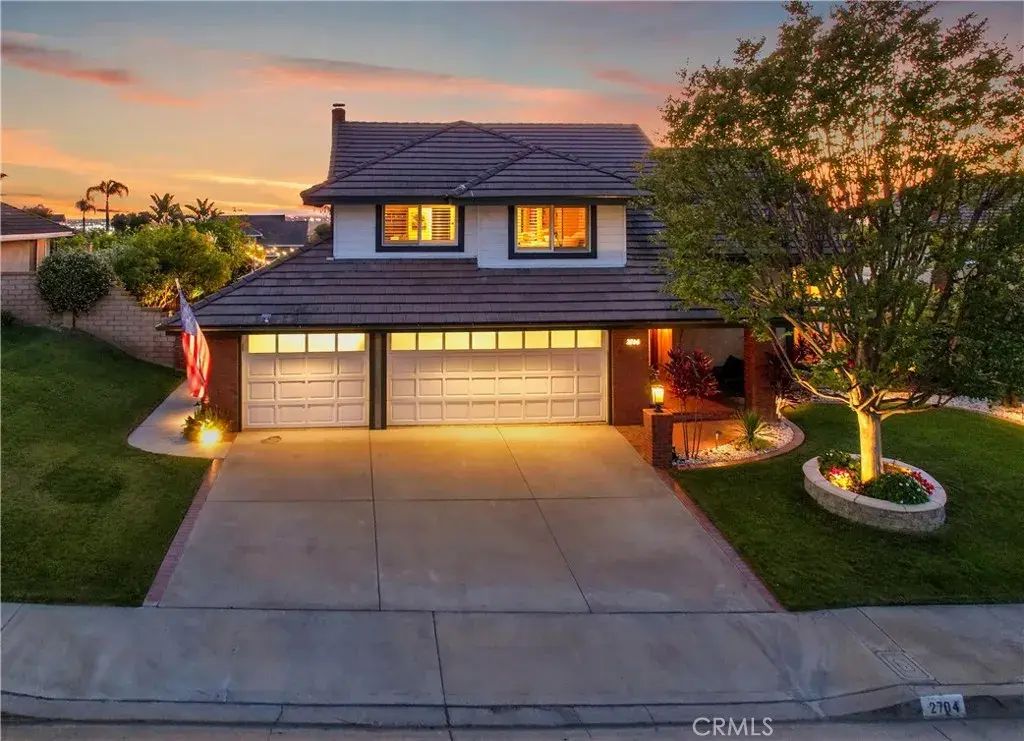 2704 North Vista Heights Avenue, Orange