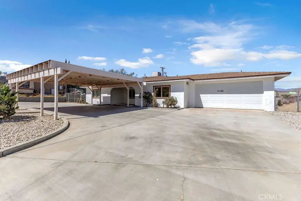 7120 La Habra, Yucca Valley