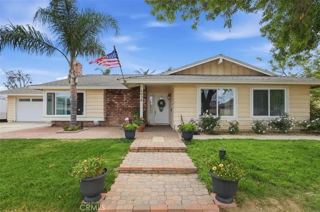 6038 Aurora, Jurupa Valley