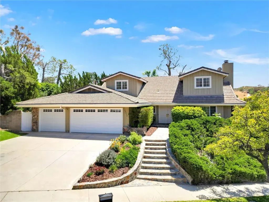 19238 Castlebay Lane, Porter Ranch