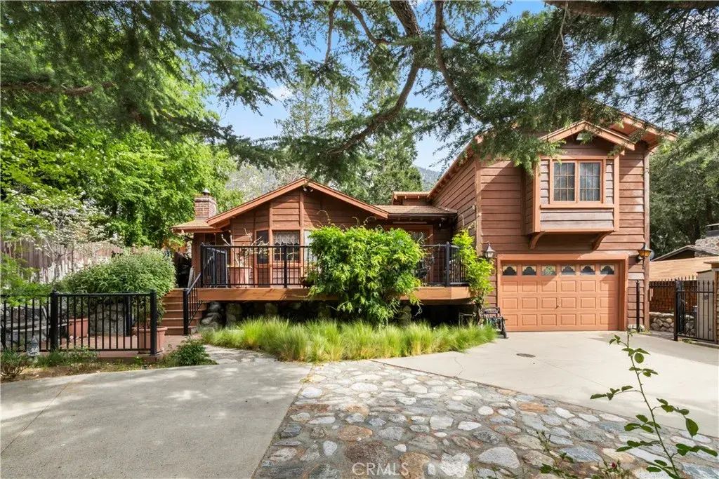6789 Mt Baldy Road, Mt Baldy