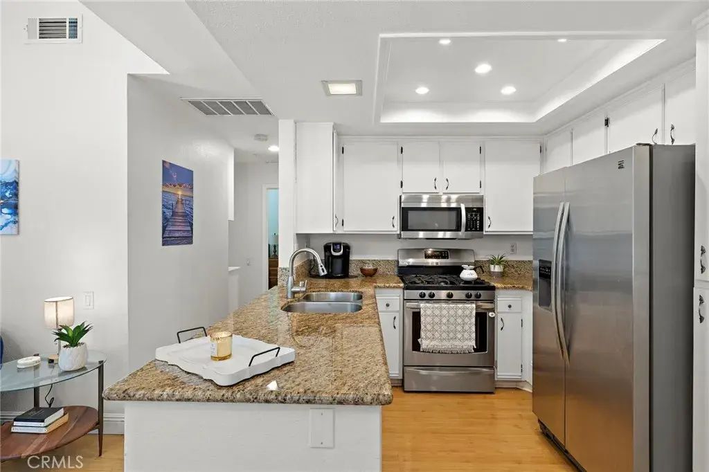 18952 Canyon View, Lake Forest