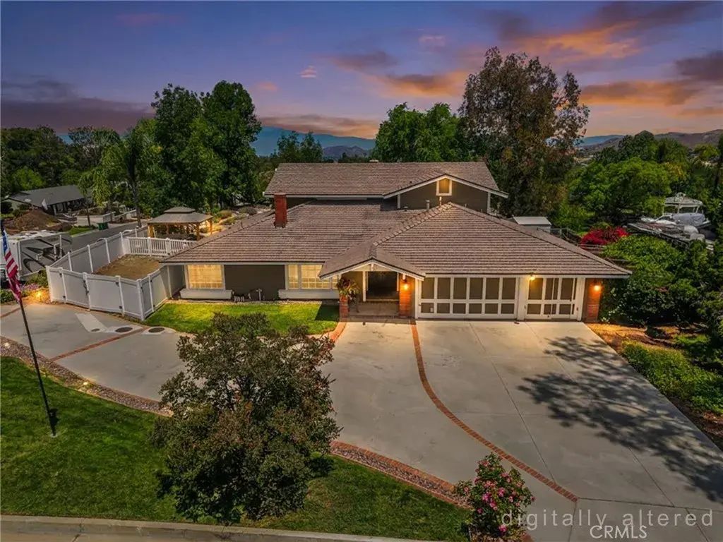 7142 Calico Cir, Corona