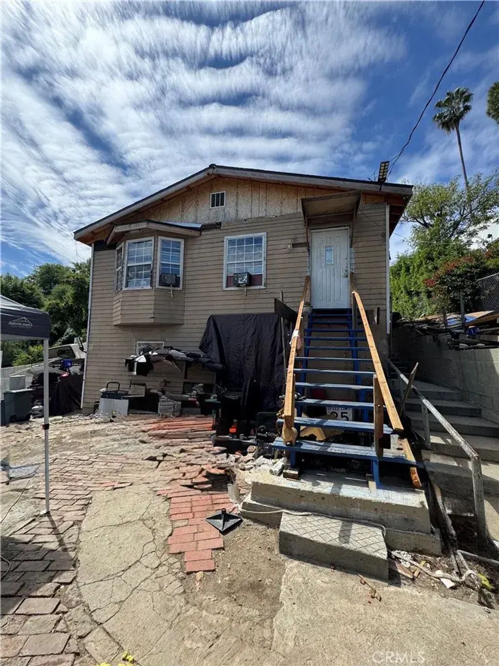 817 Terrace 49, Los Angeles