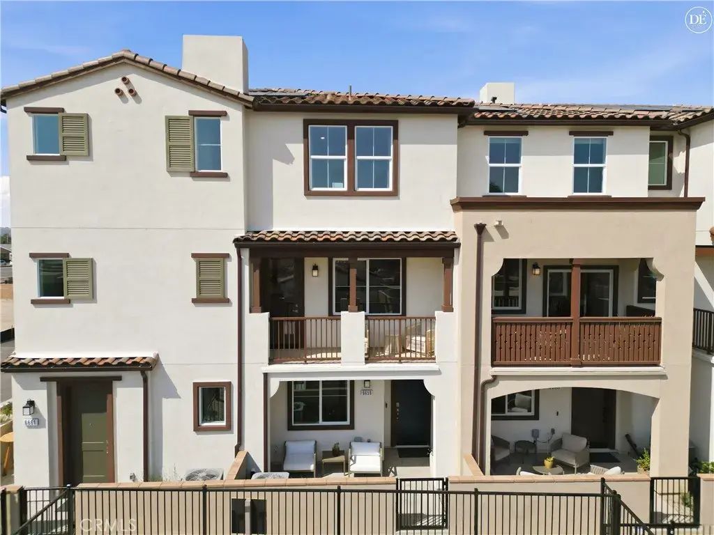 6645 Via Vista, Pico Rivera
