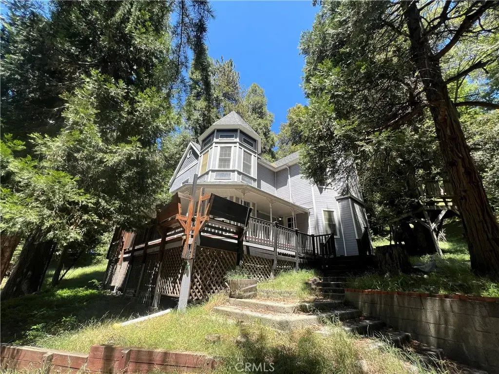 25010 Valle, Crestline