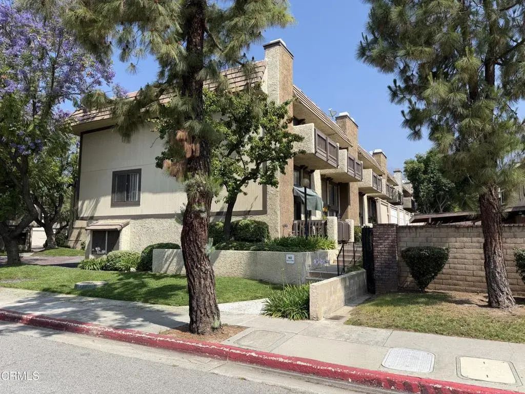 1945 Huntington Drive A, Duarte