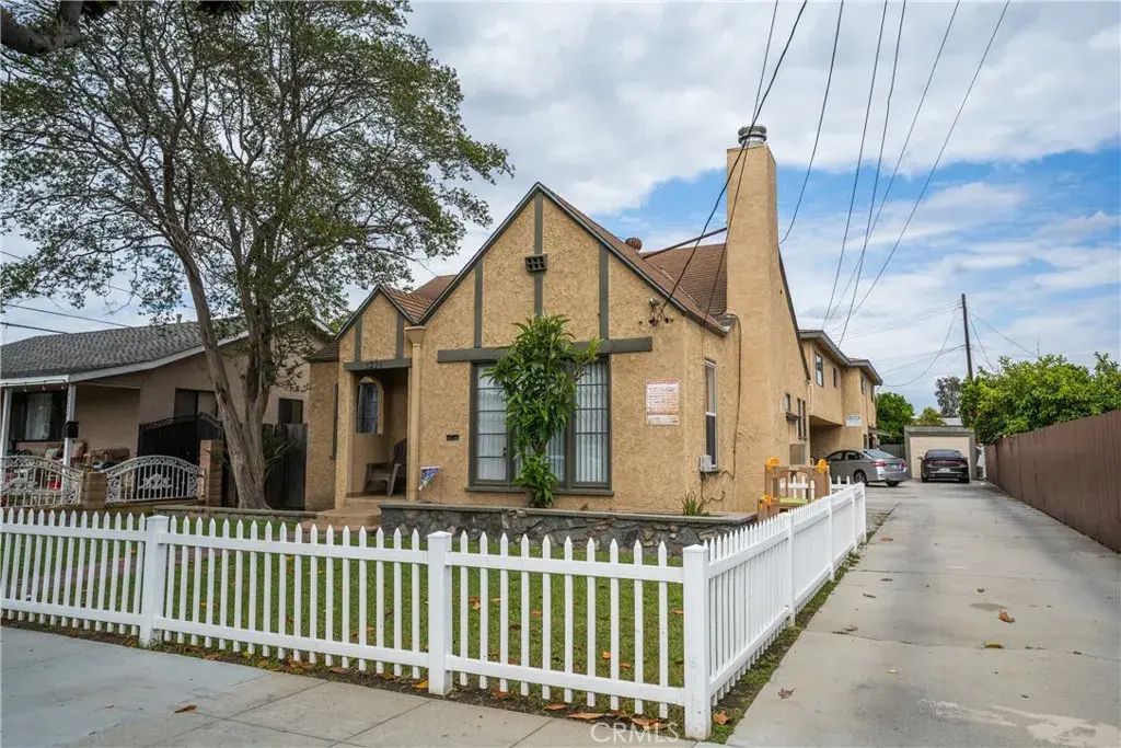 5220 Pacific, Long Beach