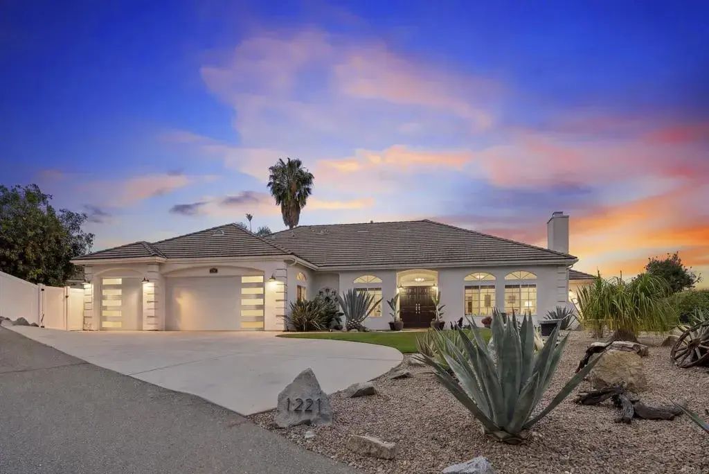 1221 Vista Grande Road, El Cajon