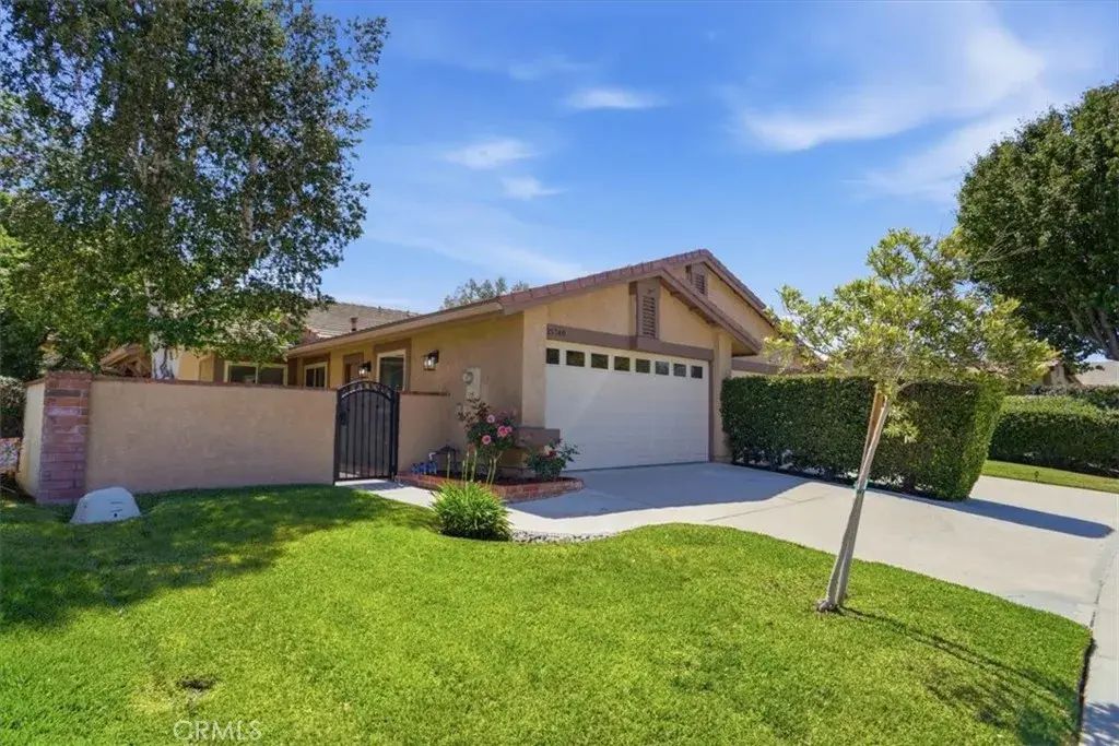 25748 Leticia Drive, Valencia