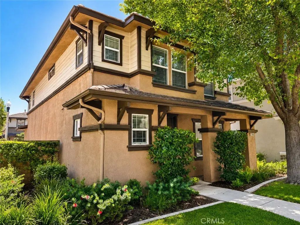 27386 Dearborn, Valencia