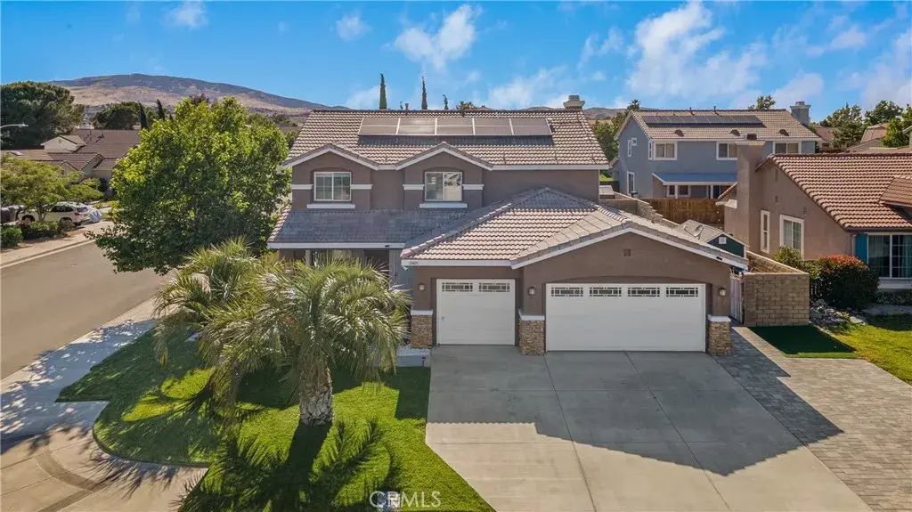 39405 Colchester Court, Palmdale