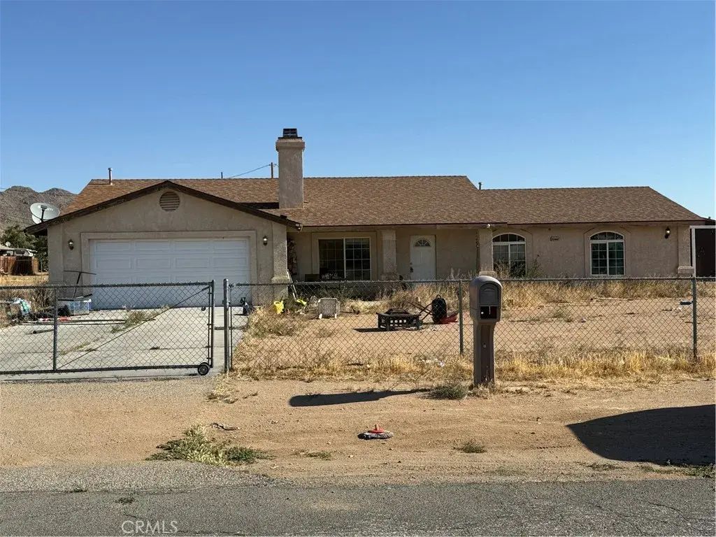20448 Sago, Apple Valley