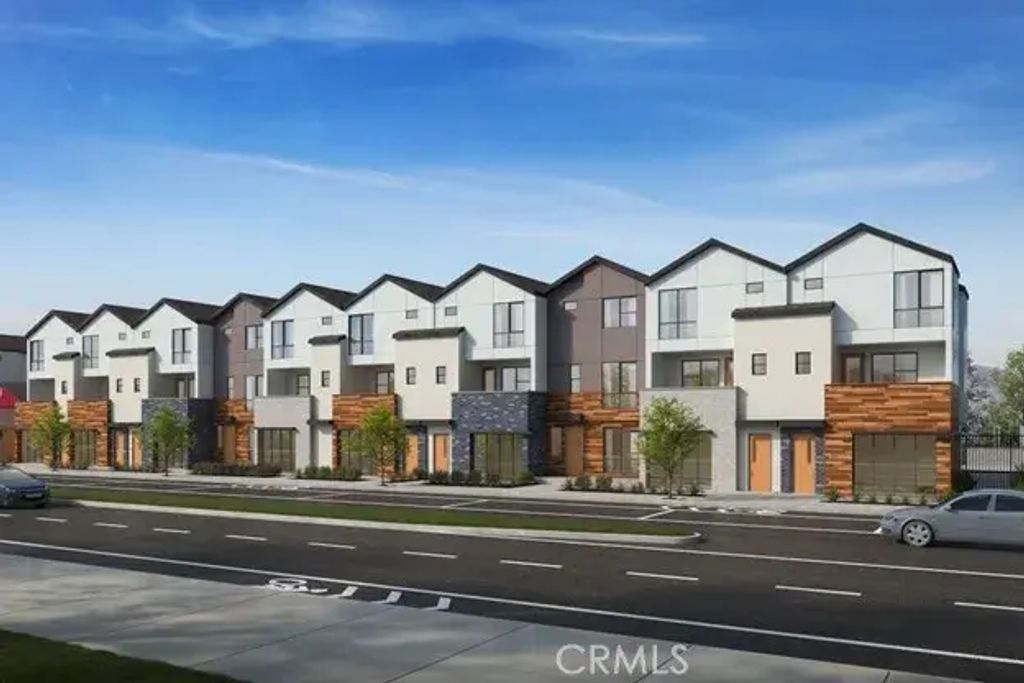 5808 Linden Ave Avenue 5, Long Beach
