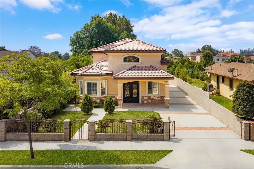 9342 Guess Street, Rosemead