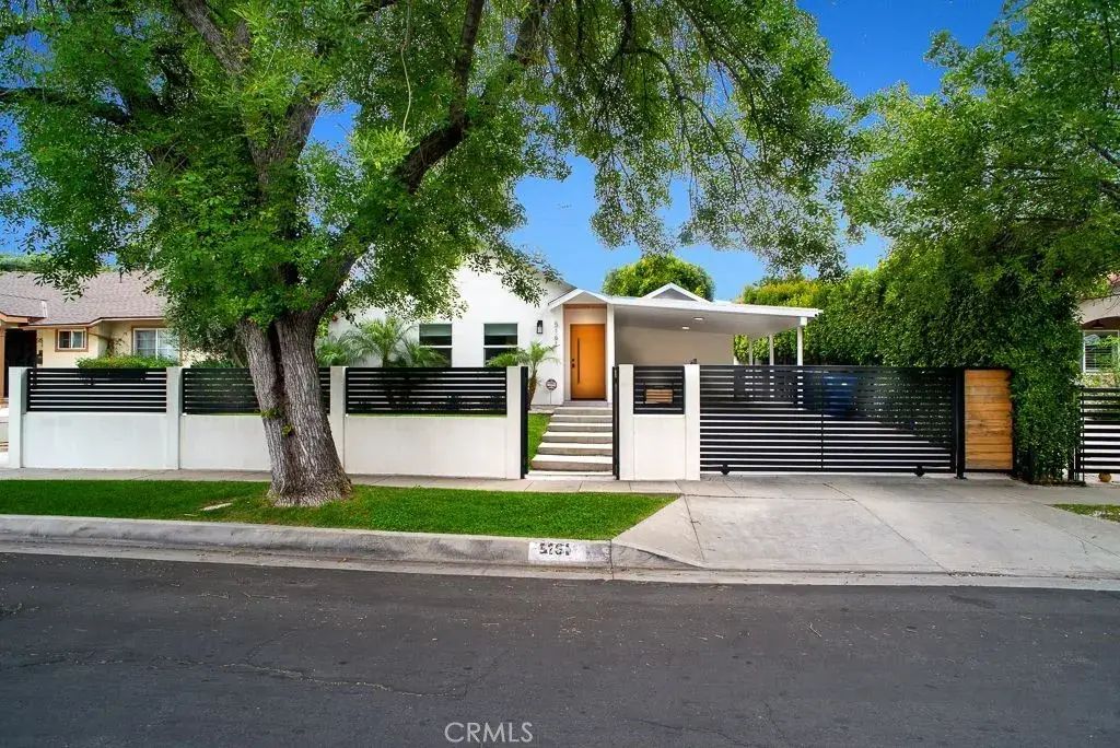 5161 Nestle Avenue, Tarzana