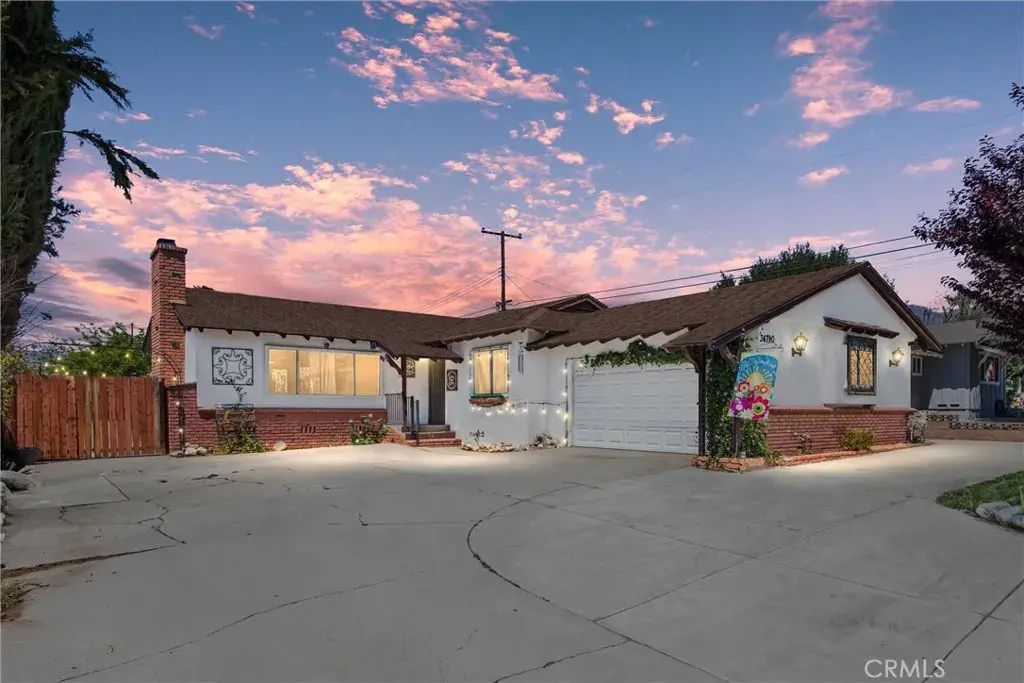 34790 Pecan, Yucaipa