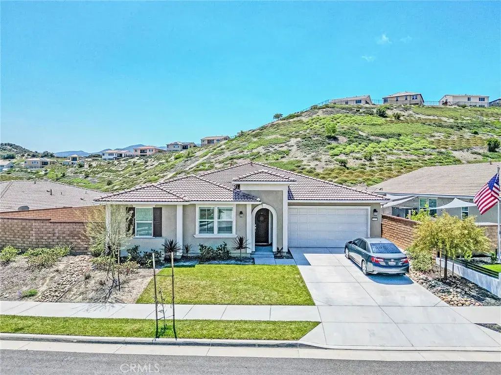 2620 Santa Fiora Drive, Corona