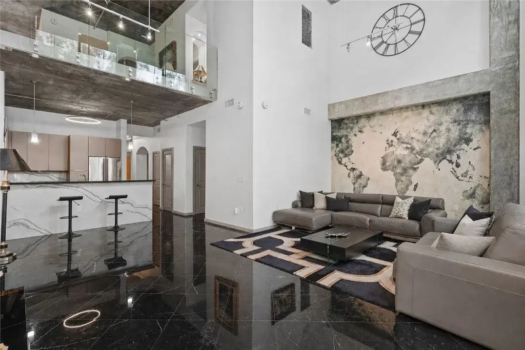 840 E Green 305, Pasadena