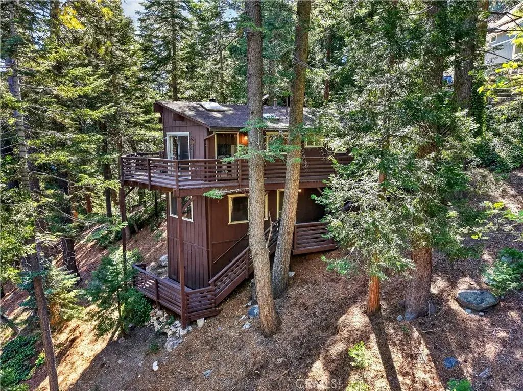 526 Rose Lane, Twin Peaks