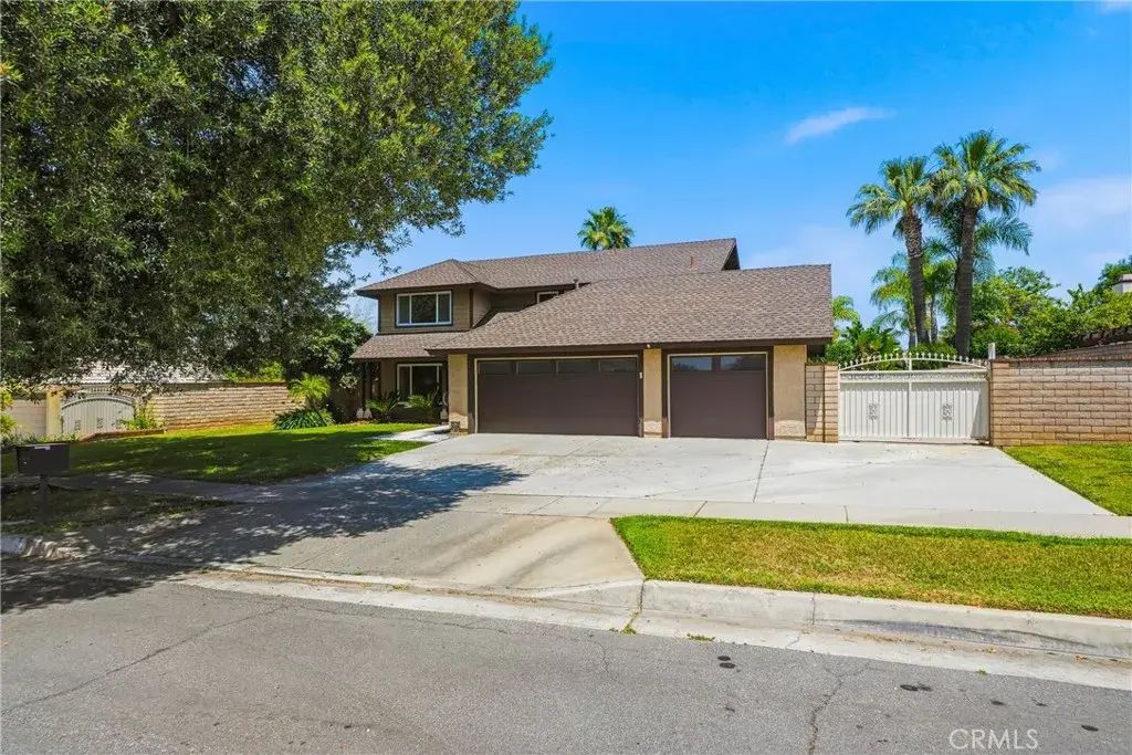 115 Dale, Redlands