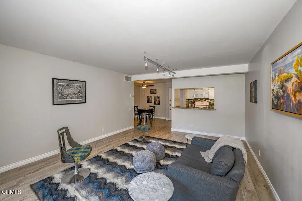 5460 White Oak Avenue E125, Encino