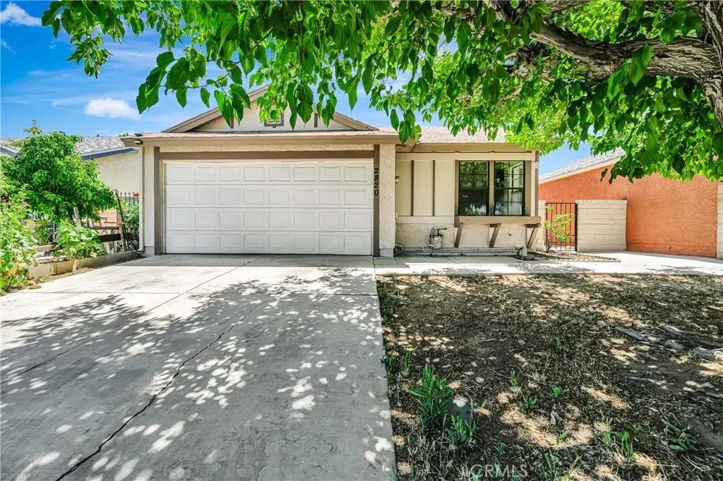 2820 E Avenue S South, Palmdale