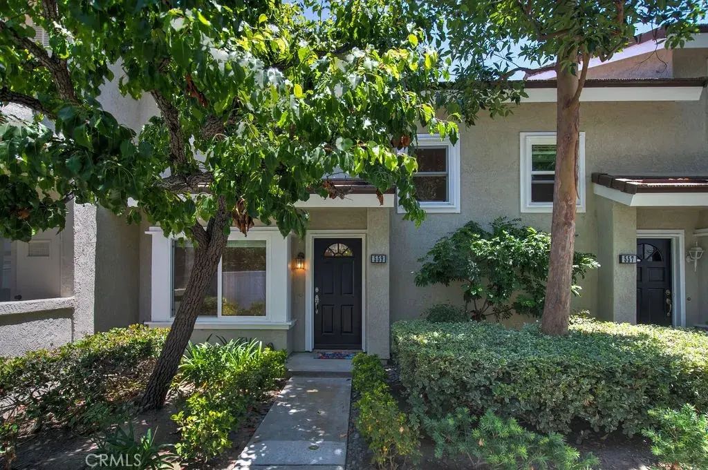 559 Springbrook North, Irvine