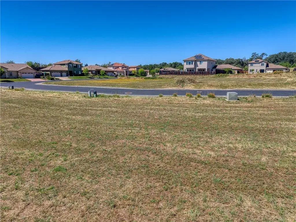 2770 Lizzy, Lakeport