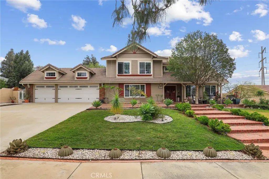 2240 N Campus Avenue, Upland