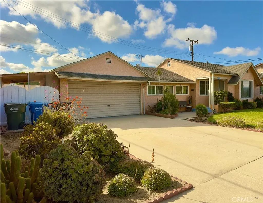 11816 Mitla, Downey