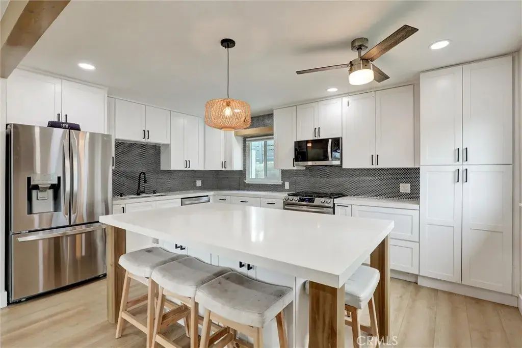 33288 Landerville, Lake Elsinore
