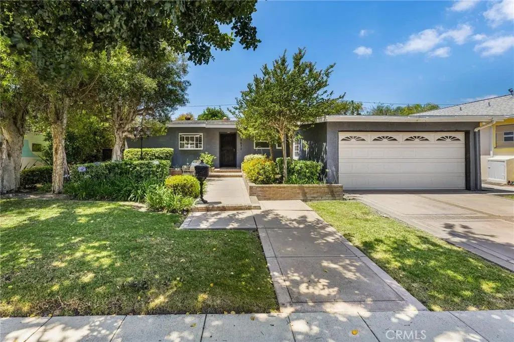 2635 Gondar Avenue, Long Beach