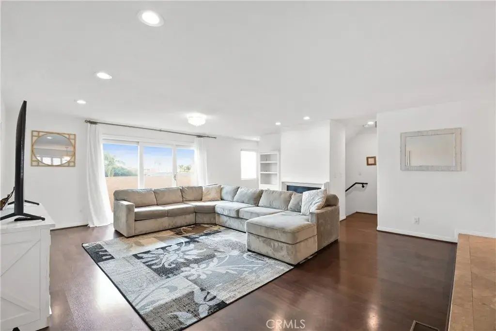 1158 W 11th Street J, San Pedro