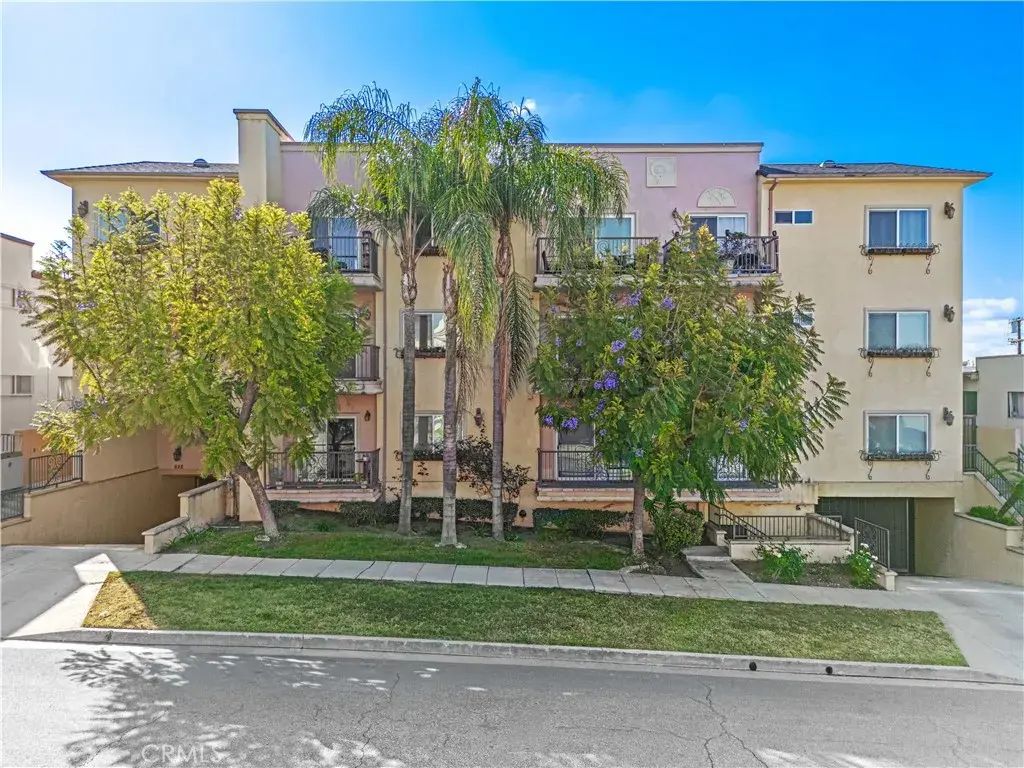 626 E Orange Grove Avenue 301, Burbank