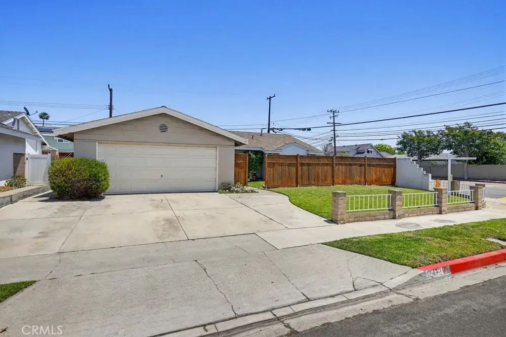 12472 Topaz, Garden Grove