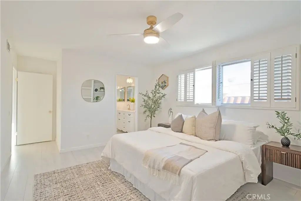 5400 Lindley Avenue 322, Encino