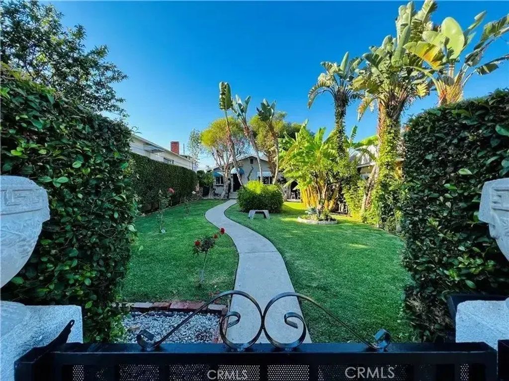 1038 W 2nd, San Pedro
