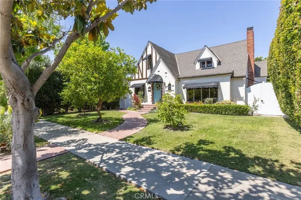 3639 Falcon Avenue, Long Beach