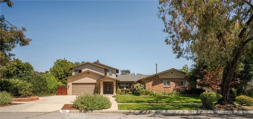 1560 Carnation Way, Upland