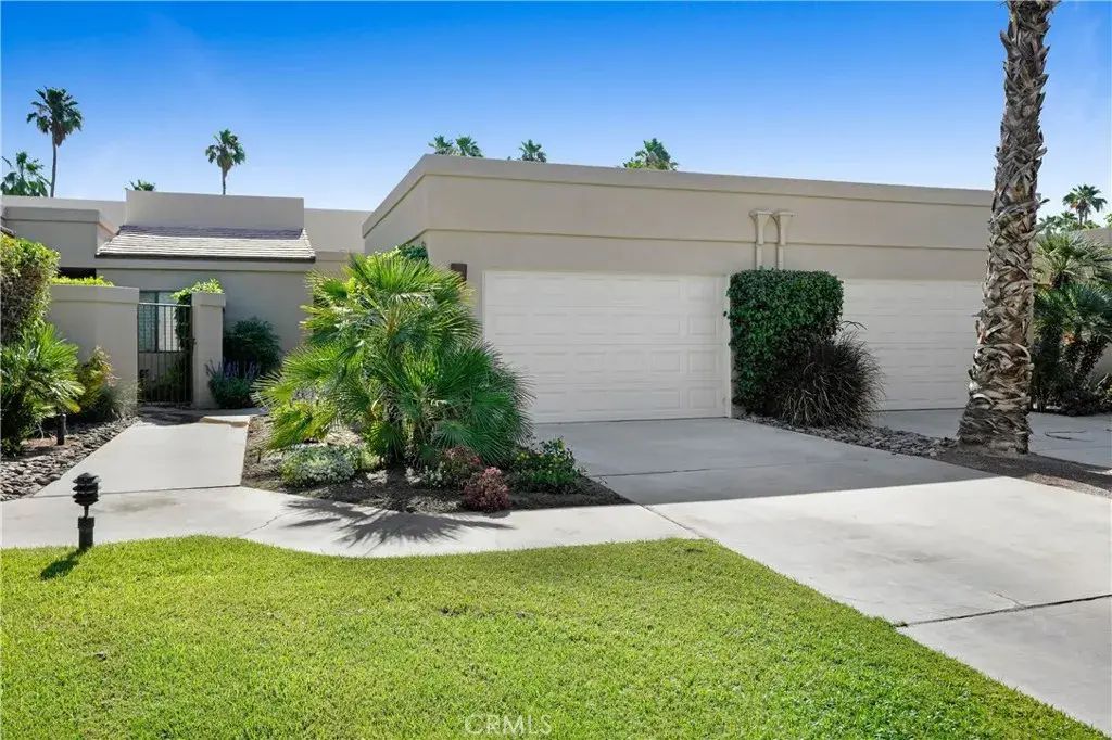 39856 Narcissus, Palm Desert