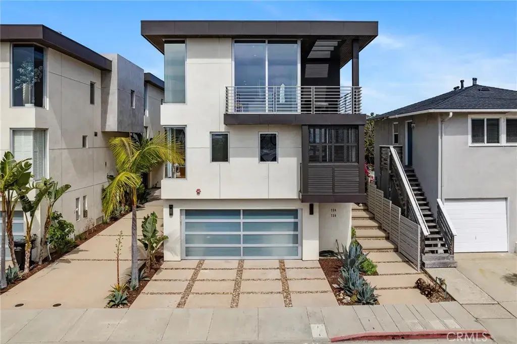 726 Loma Drive, Hermosa Beach