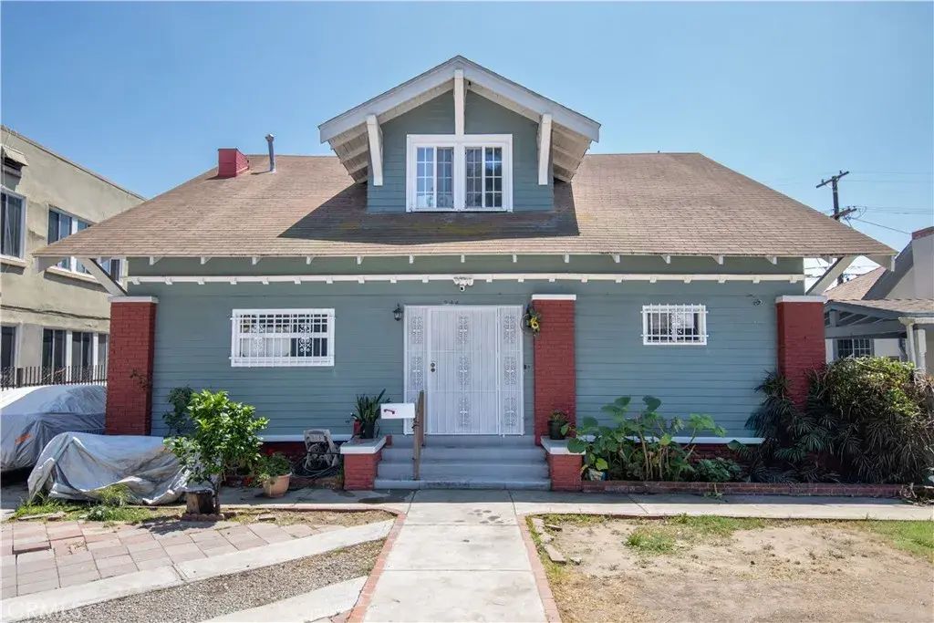 1244 W Martin Luther King Jr, Los Angeles