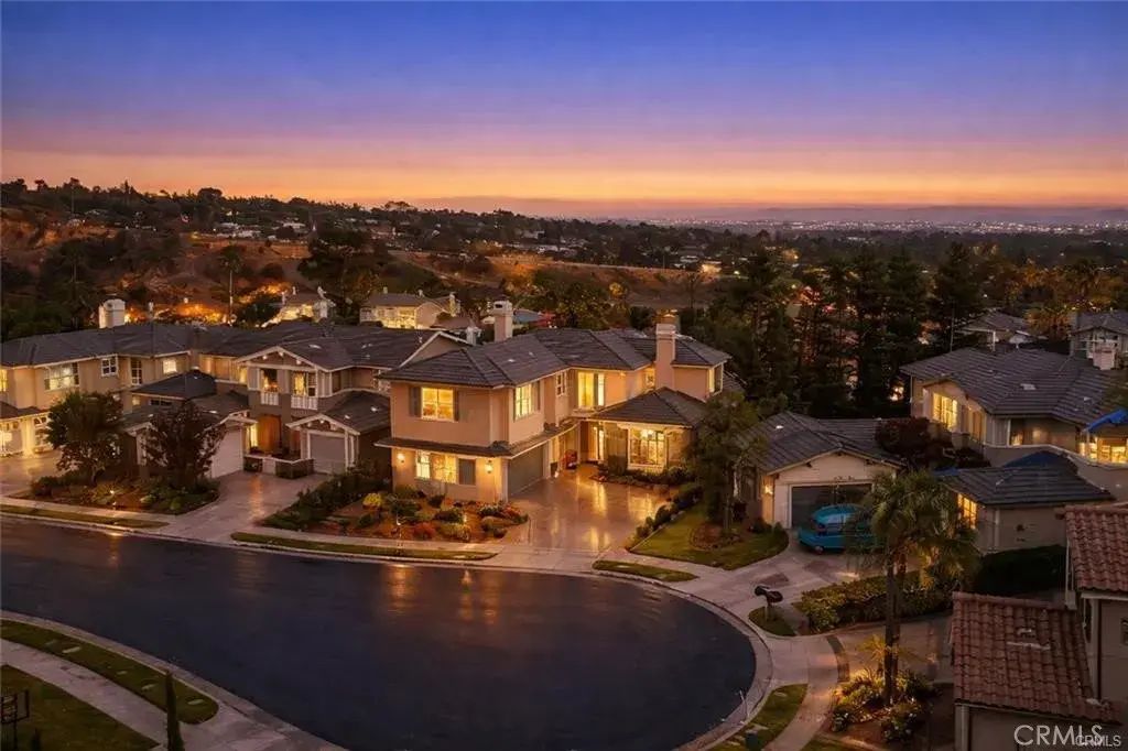 632 Hartwell Court, Altadena