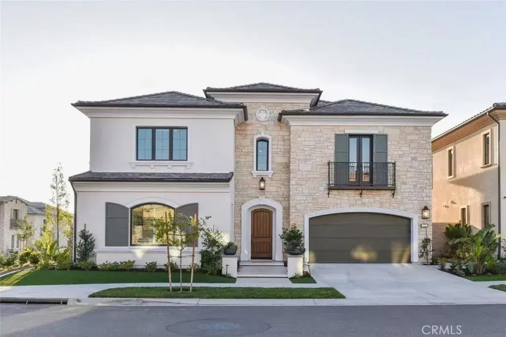 52 Kite, Irvine