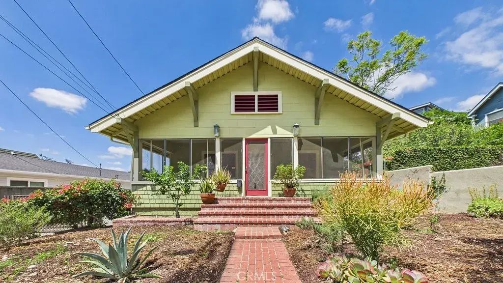 187 Adams, Sierra Madre