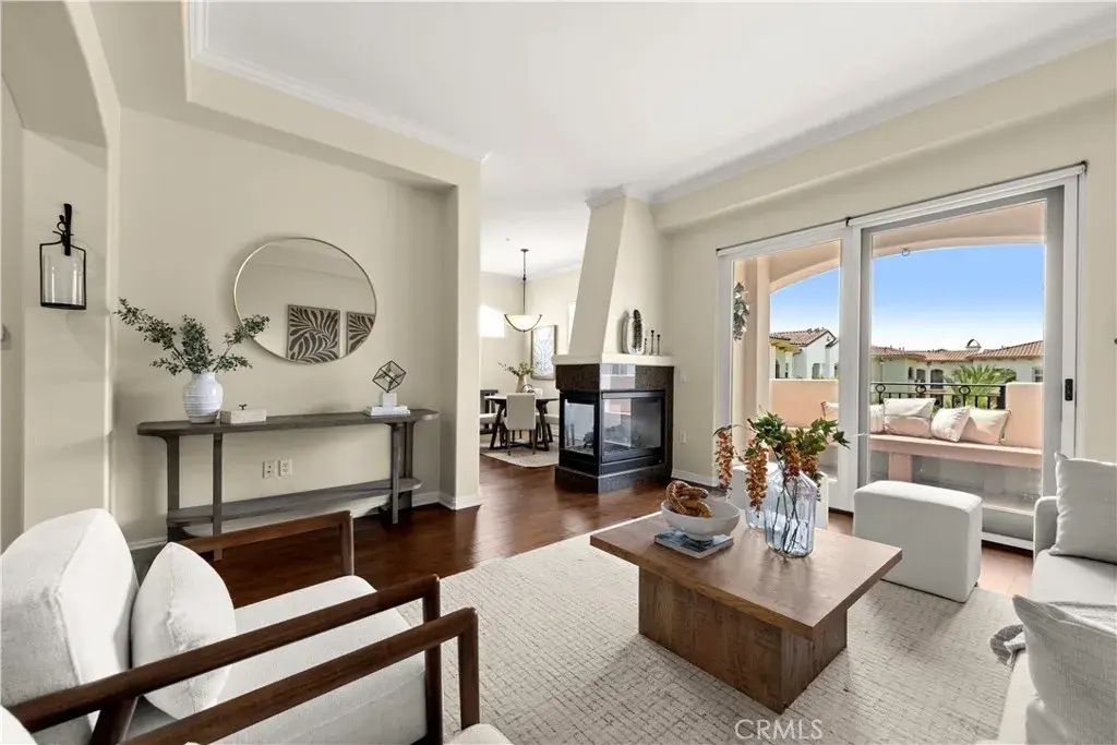 401 Bernard Street 409, Costa Mesa