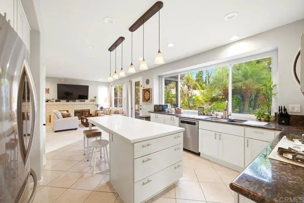 5138 Palmera Drive, Oceanside