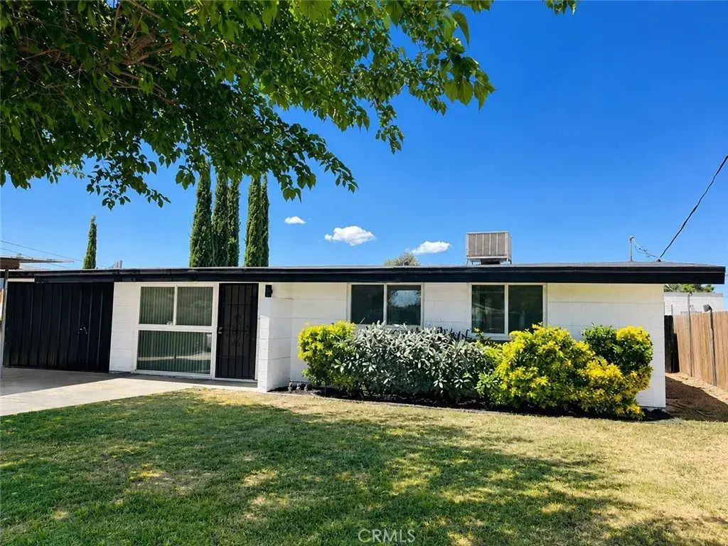 43253 6th East, Lancaster