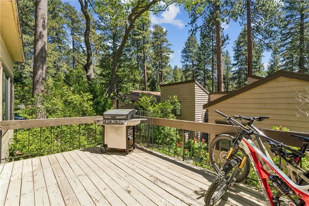 27821 Peninsula North 315, Lake Arrowhead